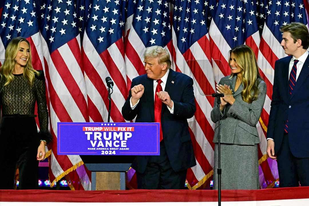 Former U.S. President and Republican presidential candidate Donald Trump dances after speaking during an election night event at the West Palm Beach Convention Center in West Palm Beach, Florida on Nov. 6. Photo: VCG