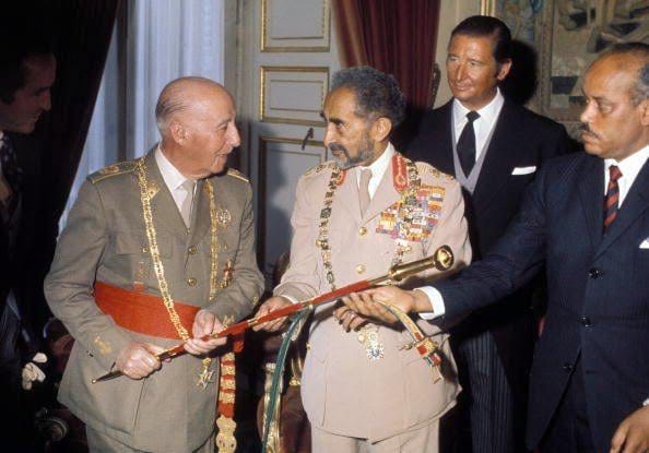 Visit of Haile Selassie to Spain received by Francisco Franco 1971 (594x415) : r/HistoryPorn