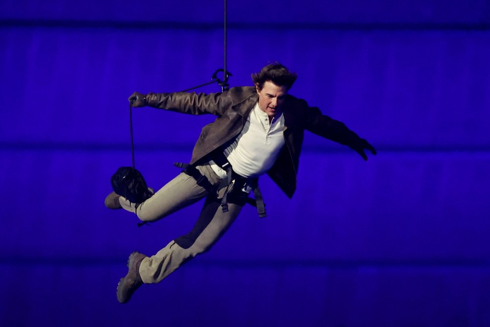 Tom Cruise Performs Stunts at Paris Olympics Closing Ceremony