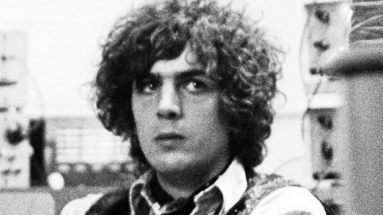 He didn't like to be reminded of the past… he went to his sister's to watch  a documentary about him and Pink Floyd, but left, complaining it was too  loud”: Syd Barrett