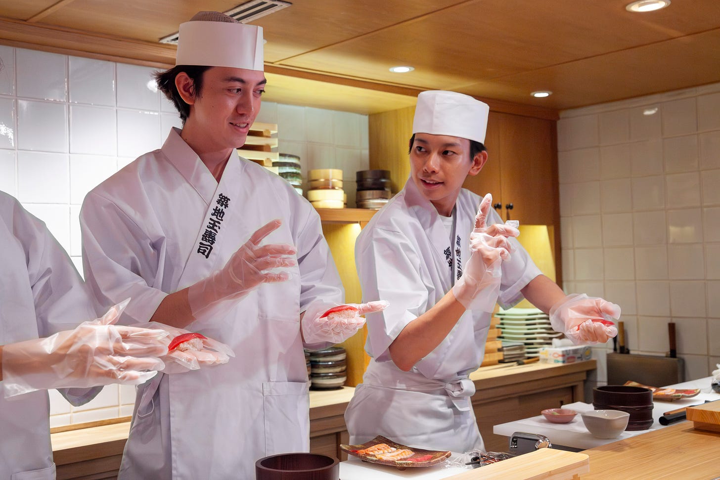 Chef explaining at Sushi Nigiri Experience Asakusa Dojo