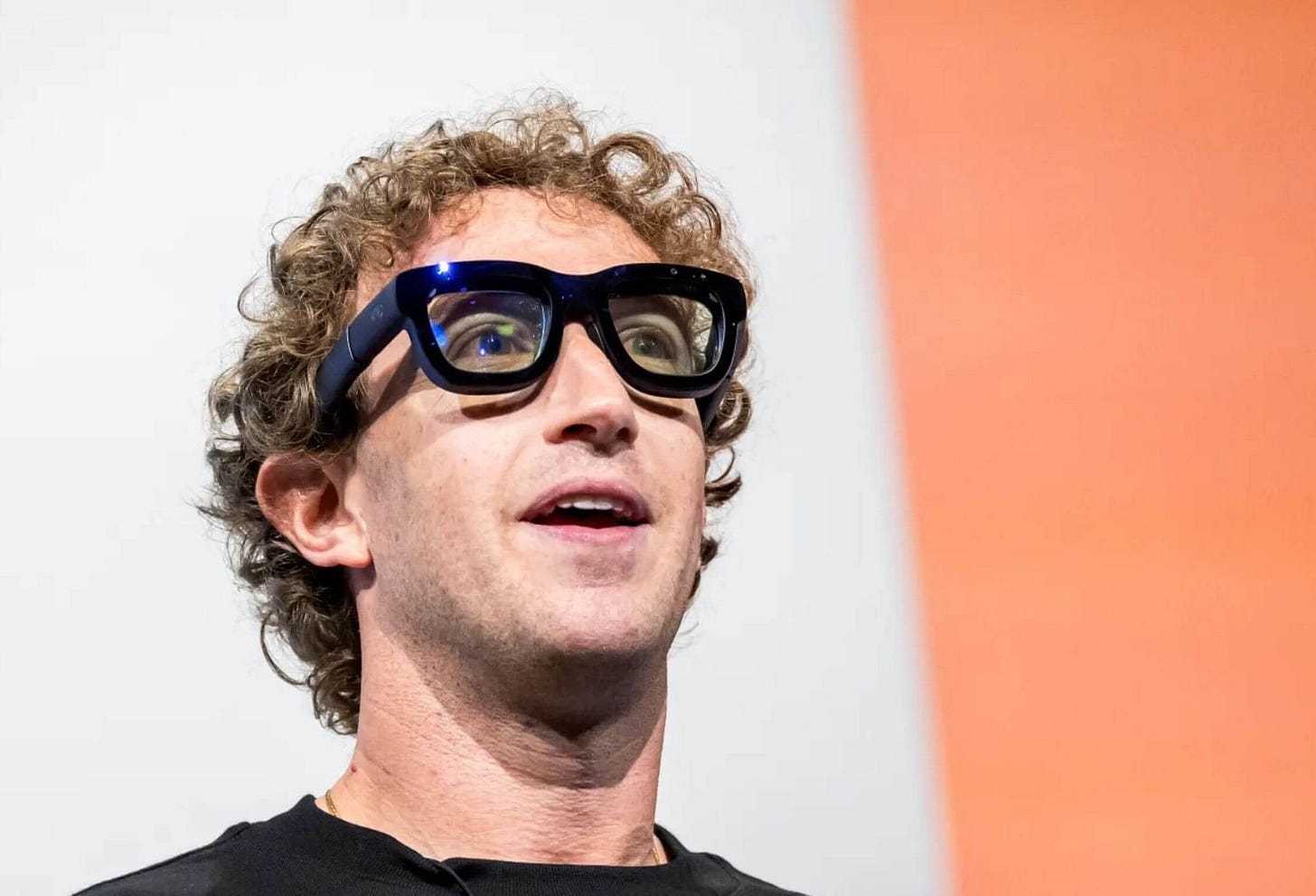 Fast forward to 2024, and AR glasses like Meta Smart Glasses are back in the spotlight. Timing, not tech, made the difference.