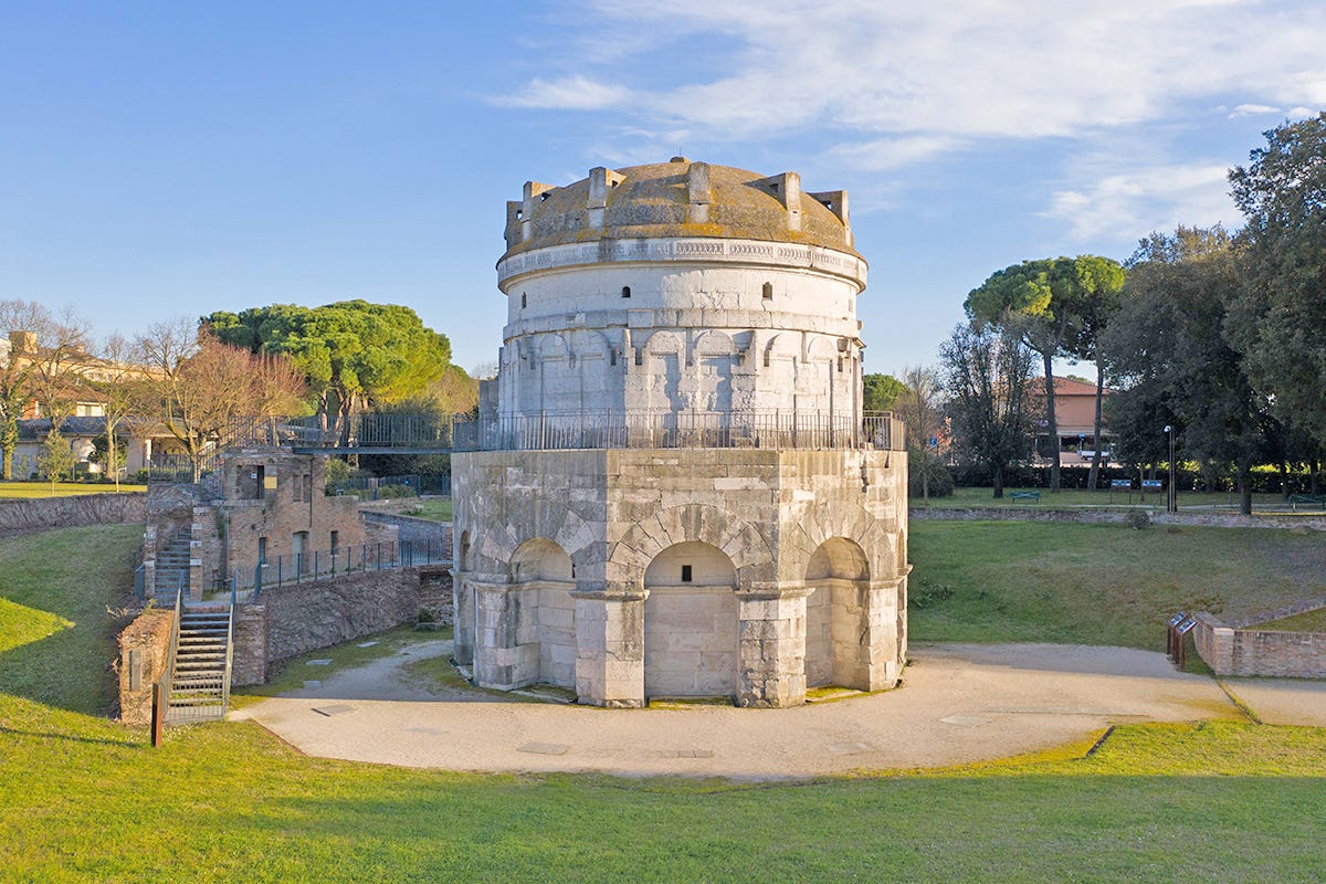 Mausoleo di Teodorico - Ravenna Turismo