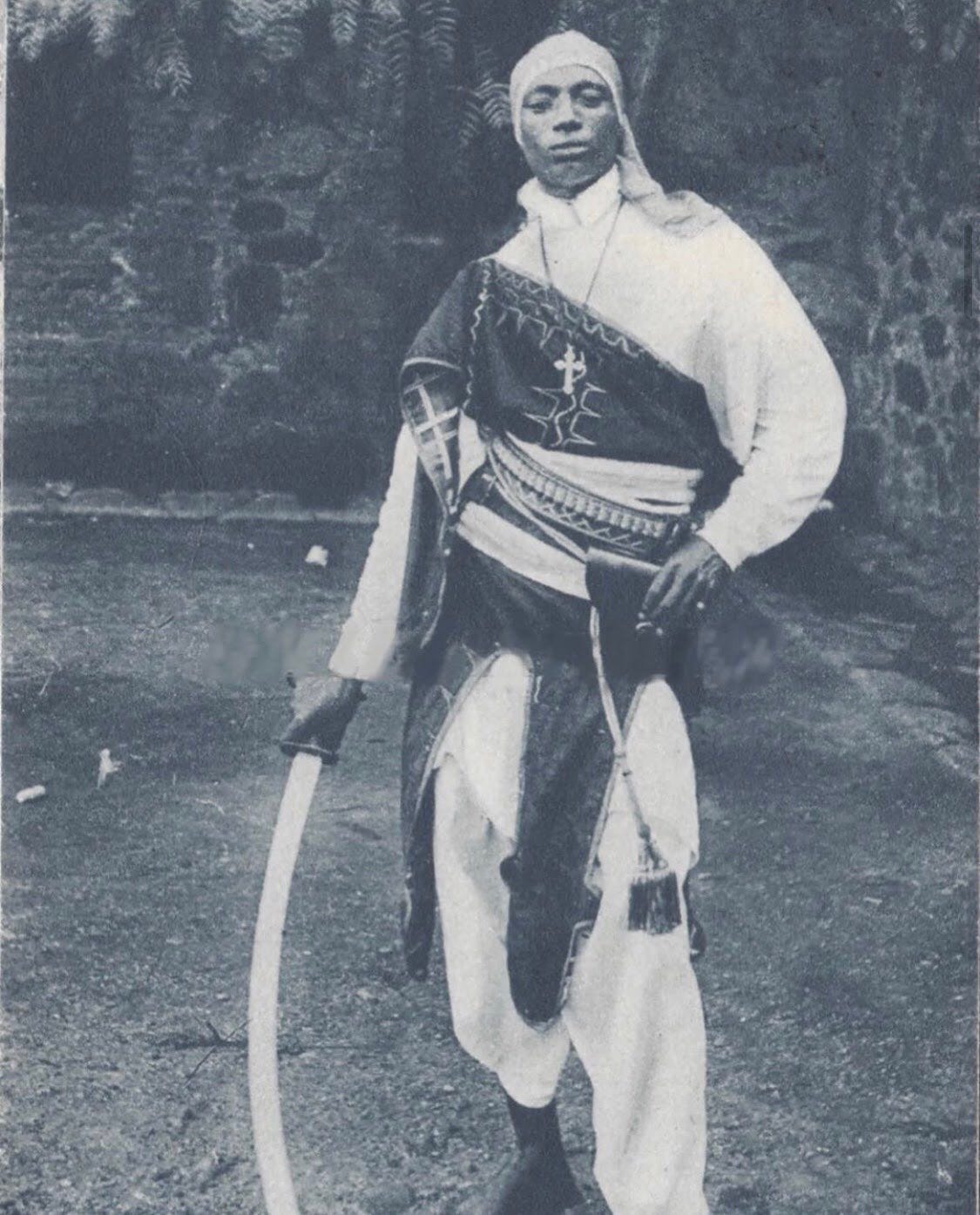 Sulṭān on X: "“ERITREA - Tribal Tigrinya Warrior” 1936.  https://t.co/Q0RbyWwpBb" / X