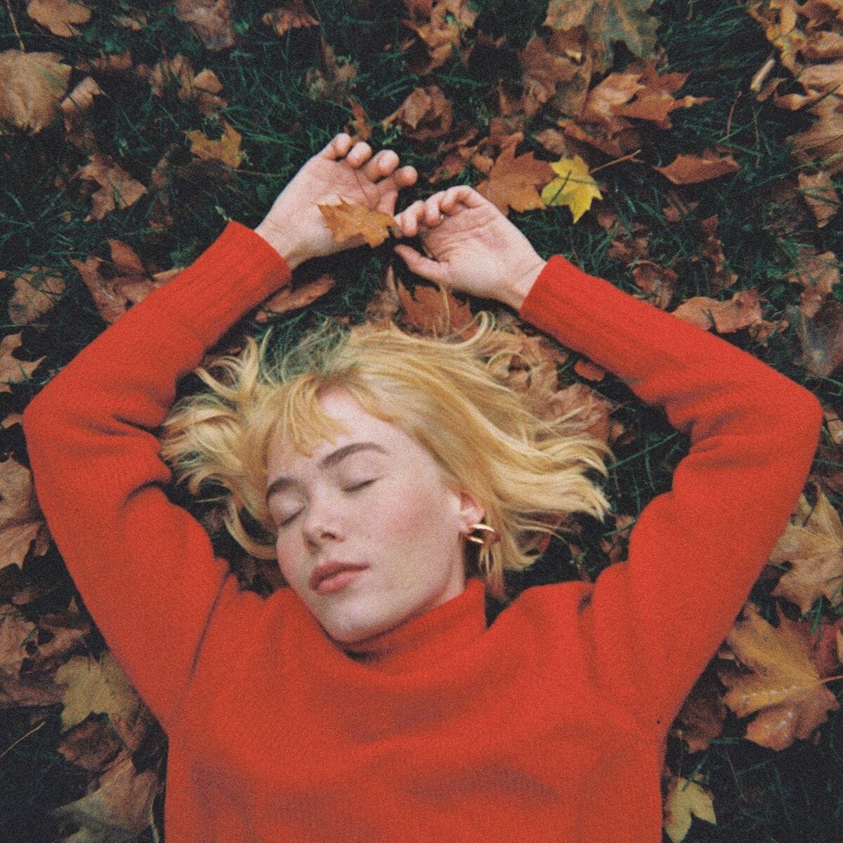 girl in red: albums, songs, playlists | Listen on Deezer