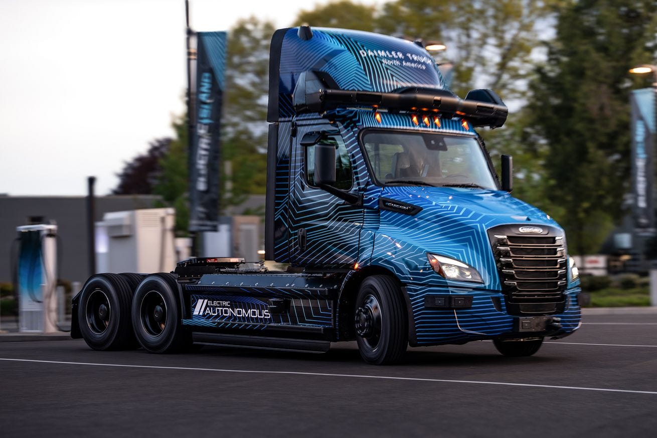 Revolutionizing Logistics: Daimler's Driverless Semi Trucks Set to Transform Roads in 2027