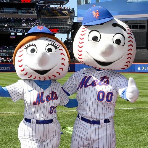 Mr. & Mrs. Met – Bio, Birthday, Age, Video | Cameo