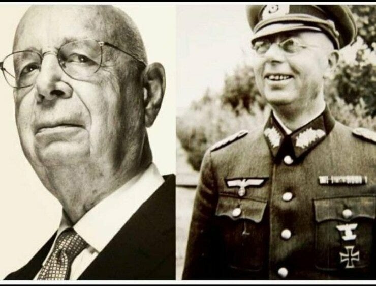 De man in het Duitse legeruniform op de rechter foto is niet de vader van Klaus Schwab.