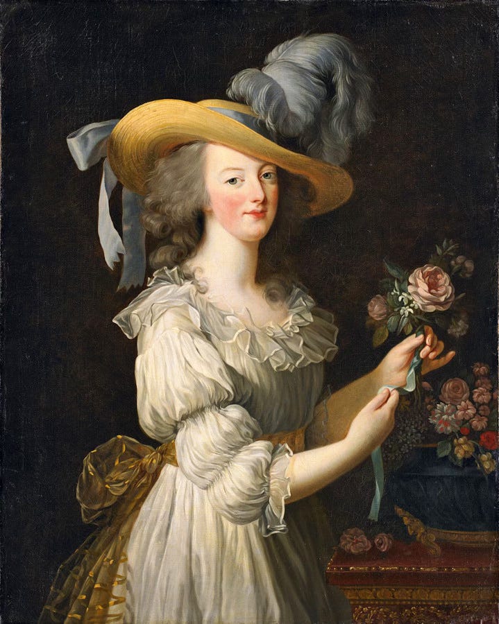 Marie Antoinette beyaz elbise ile Élisabeth Louise Vigée Le Brun (Fransız, 1752-1842). Marie Antoinette in a Chemise Dress, 1783. Tuval üzerine yağlı boya; 35 3/8 x 28 3/8 in. (89.8 x 72 cm). Kronberg: Hessische Hausstiftung. Kaynak: The Met 