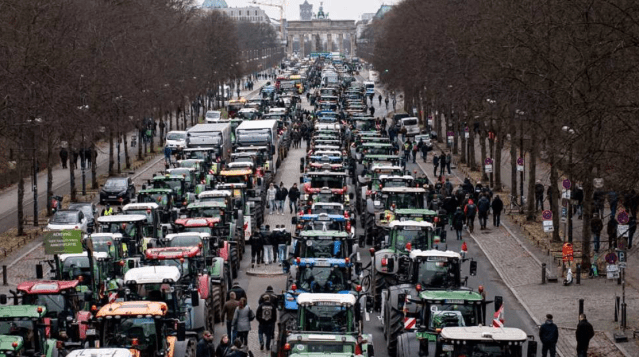 Germany Farmer Protest at the Brandenburg Gate