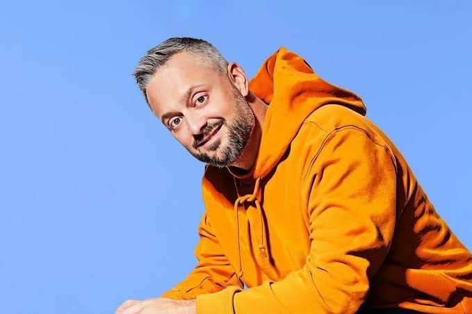 Nate Bargatze Is Dropping Two New Netflix Stand-Up Specials - RELEVANT