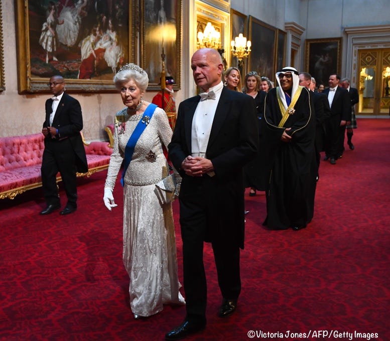 The Duchess in Alexander McQueen and Glittering Jewels for State Dinner  (UPDATED) – What Kate Wore