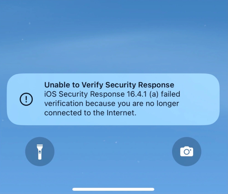 iOS notification alerting the user that it is unable to verify the security response.