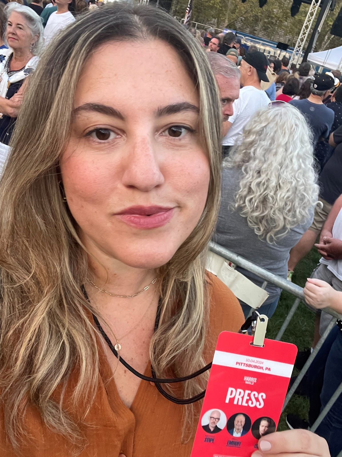 Marisa Kabas holding press pass