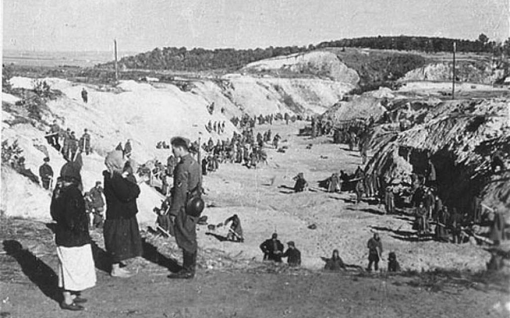 Aftermath of the Babi Yar ravine massacre in Kiev, Ukraine, during which 33,000 Jews were murdered between Sept. 29-30, 1941. (public domain)