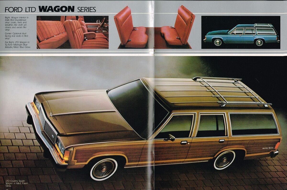 1982 Ford LTD Brochure / Catalog: CROWN VICTORIA,COUNTRY SQUIRE, Station  Wagon,