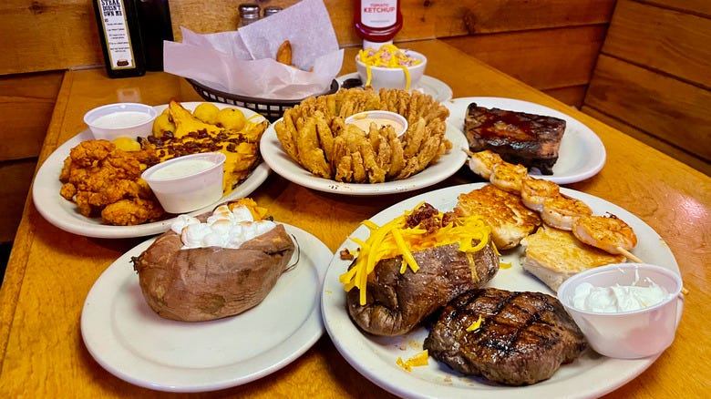 12 Popular Texas Roadhouse Menu Items, Ranked Worst To Best