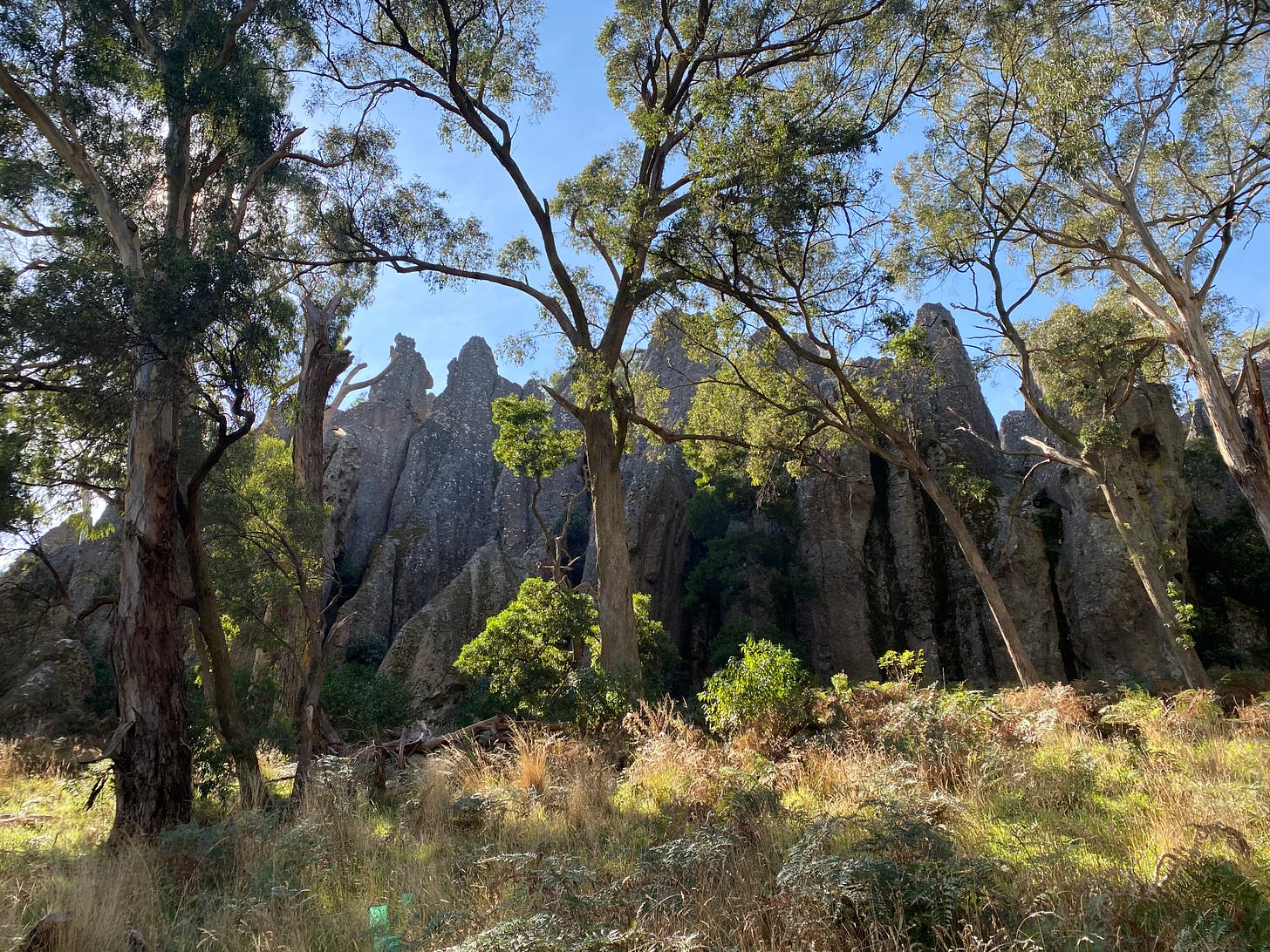 File:View from walking track of Hanging Rock, Victoria.jpg - Wikimedia  Commons