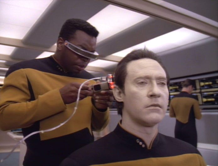 Why does Data have to use a computer in Star Trek? - Science Fiction &  Fantasy Stack Exchange