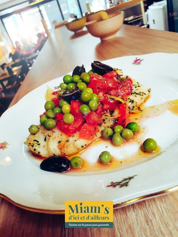 Miam de la mer : dos de cabillaud cuit basse température avec sa sauce vierge du chef