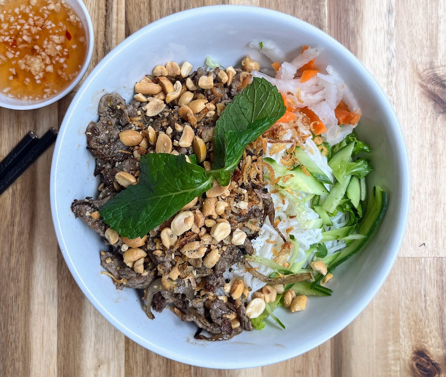 Bún bò nam bộ and accompaniments