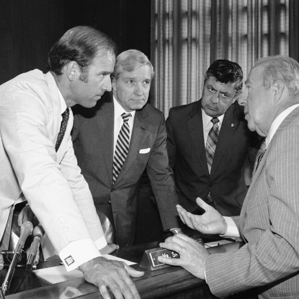 Reagan's longtime secretary of state George P. Shultz dies Ronald Reagan AP  Secretary of State Secretary of State Washington | The Independent