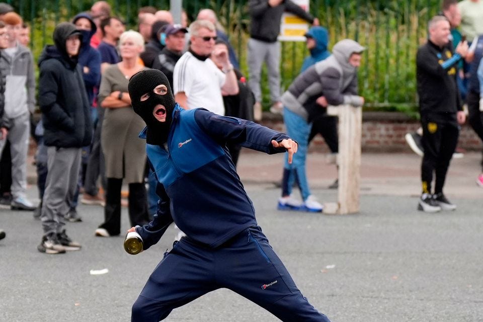 A garda's view of Coolock clashes: 'We were defenceless, with no riot  helmets or shields... like lambs to the slaughter. There was palpable fear  in the ranks' | Irish Independent