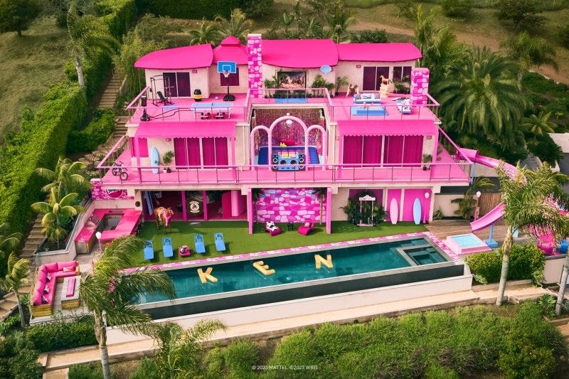 barbie dreamhouse