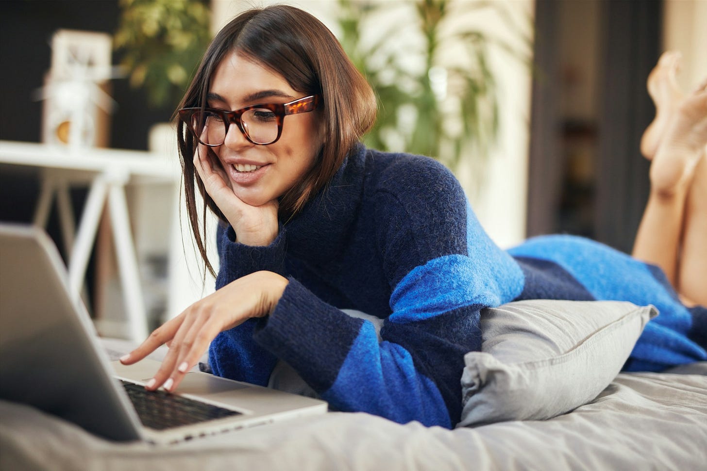Freelance or independent content creation? I definitely have a preference. Freelance or independent content creation? I definitely have a preference.