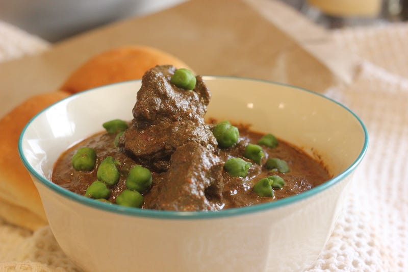 Amaranth Bhaji Dana ma Gosht