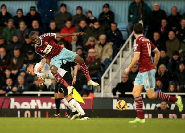 west ham united beat manchester united premier league soccer 2015