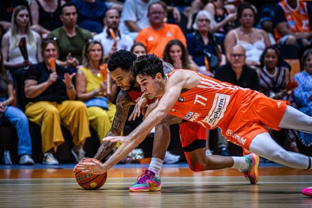 Neu Ulm, Germany, 31 08 24 Mike Davis Jr FIT ONE Wuerzburg Baskets and Ben  Saraf ratiopharm ulm in