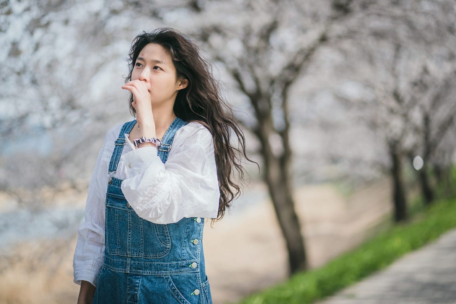 K-Drama Review: 'Summer Strike' Sympathetic Story, Yes, But Healing? -  ZAPZEE - Premier Korean Entertainment Magazine