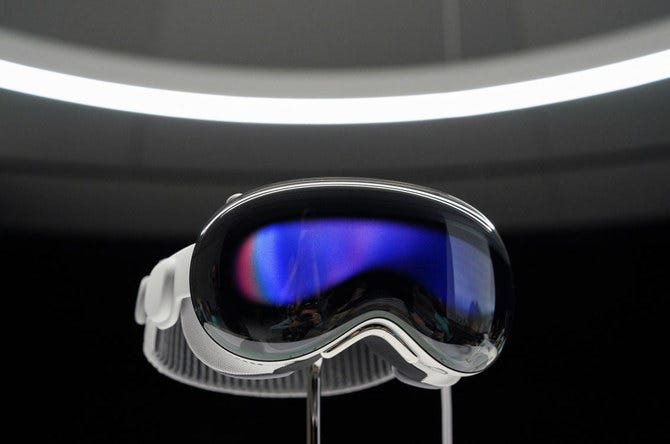 Apple unveils sleek, $3,500 'Vision Pro' goggles. Will they be what VR has  been looking for? | Arab News