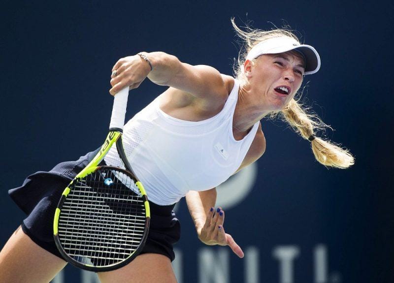 Elina Svitolina beats caroline wozniacki rogers cup womens