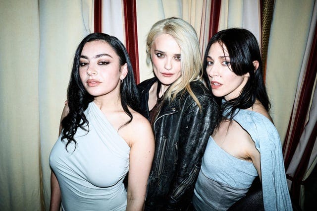 r/SkyFerreira - Sky with Charli and Caroline