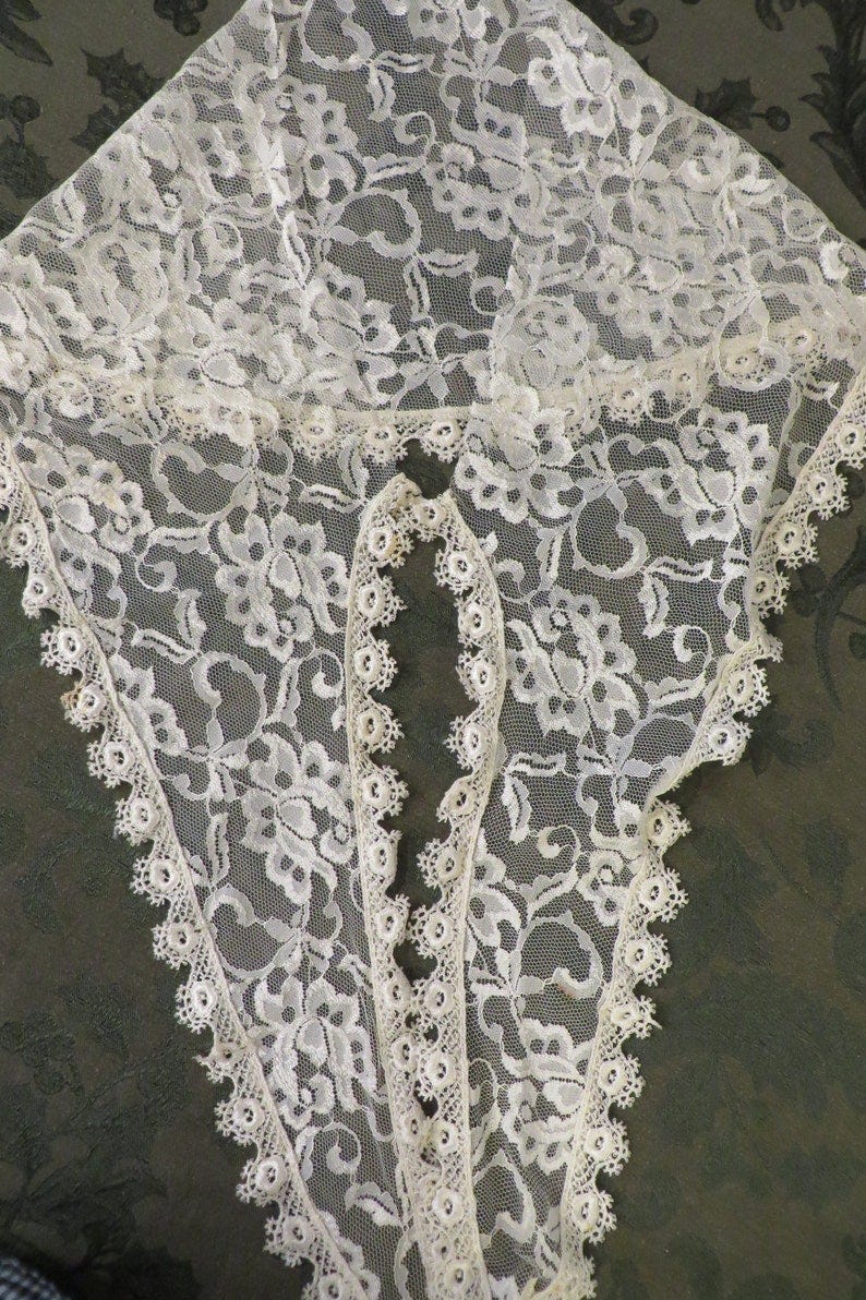 Vintage LACE COLLAR // Off white Lace // Long Neck Ties // Adult Size // Net Lace Vintage Collar image 2