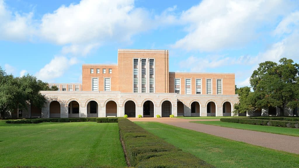 Picture of ugliest building on the campus of Rice University. Looks like it was built out of shoeboxes, although the long row of colums in front are kind of OK