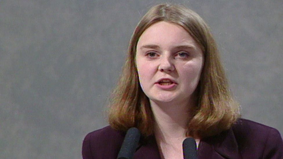 Liz Truss: The teenage Lib Dem who lasted just 45 days as PM - BBC News