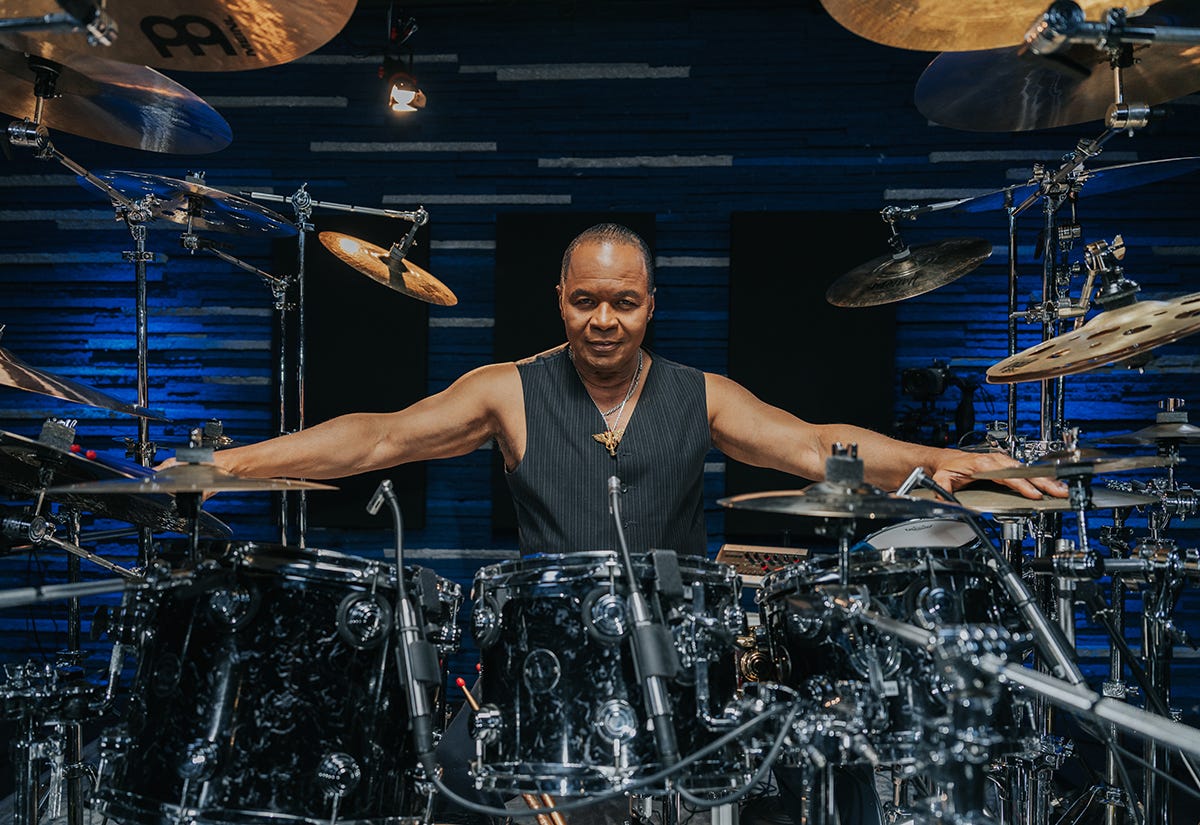 Michael Jackson's Drummer Jonathan Moffett Performs "Beat It"