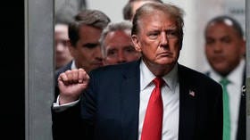 Trump tells donors he’d bomb Moscow and Beijing – WaPo