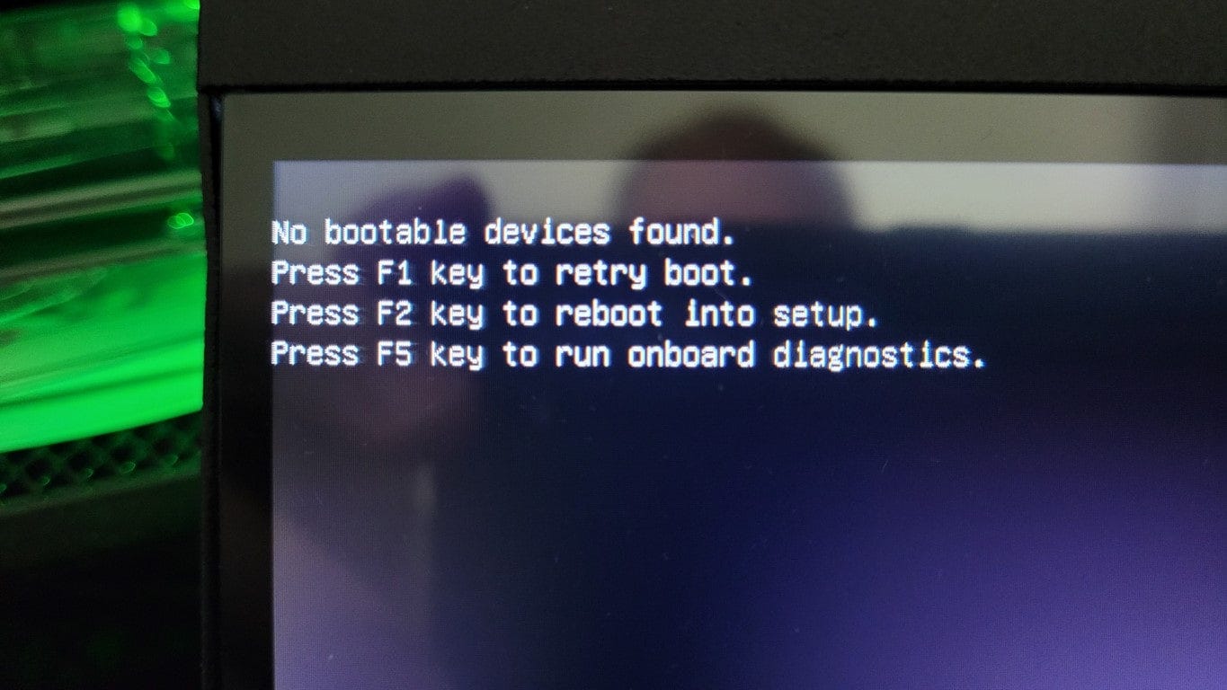 No bootable devices found