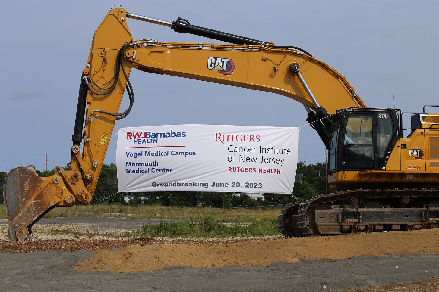 May be an image of ‎text that says '‎CAT RWJBarnabas RWJBar RW HEALTH Vogel Medical Campus Monmouth Medical ۔ Center 374 RUTGERS Cancer Institute ot New Jersey RUTGERS HEALTH Groundbreaking June 20, 2023 CAT ORDIC‎'‎