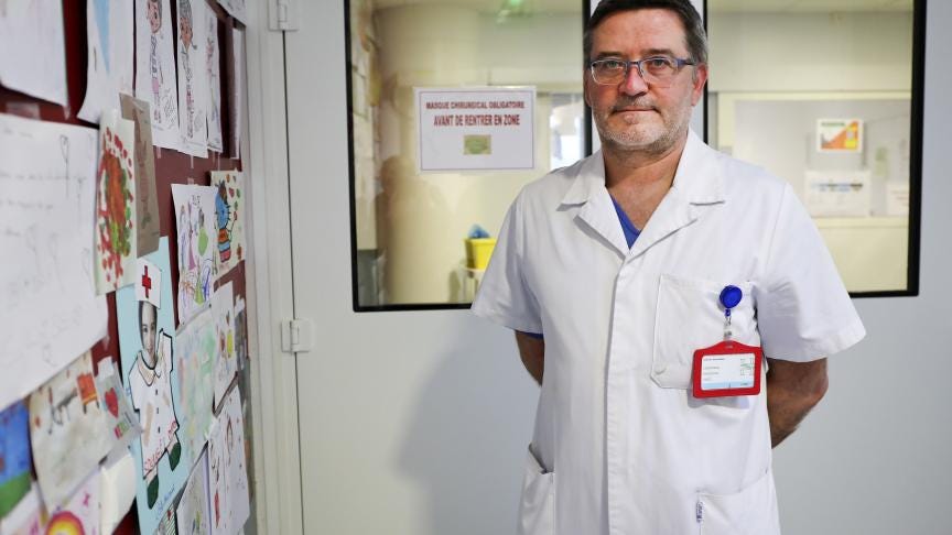 Le docteur Christophe Vinsonneau était le chef de service de médecine intensive réanimation au centre hospitalier de Béthune-Beuvry.