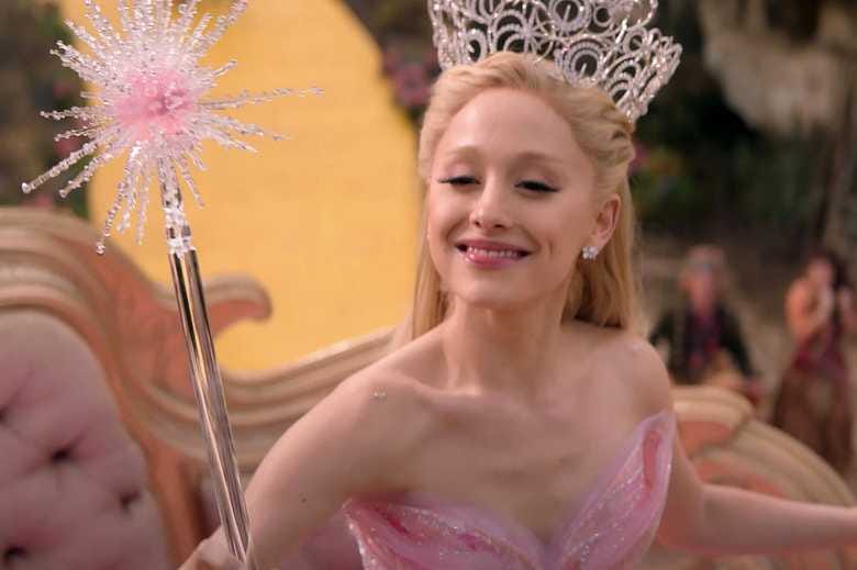 Wicked' actors who also auditioned for Glinda - Pubity