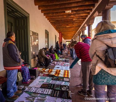 A picture of the Indian Market in Santa Fe. It's called an Indian Market but you can't actually buy an Indian there. 