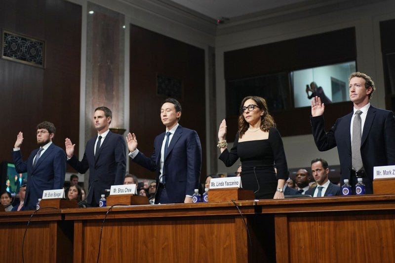 At heated Senate hearing on social media, Meta's Mark Zuckerberg apologizes  to families - UPI.com