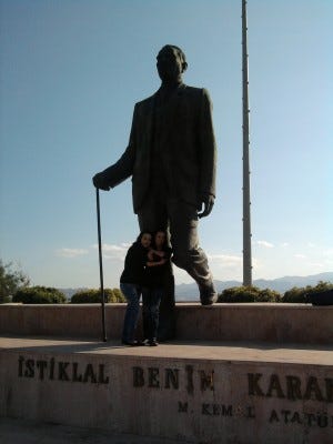 Izmir statue of Attaturk