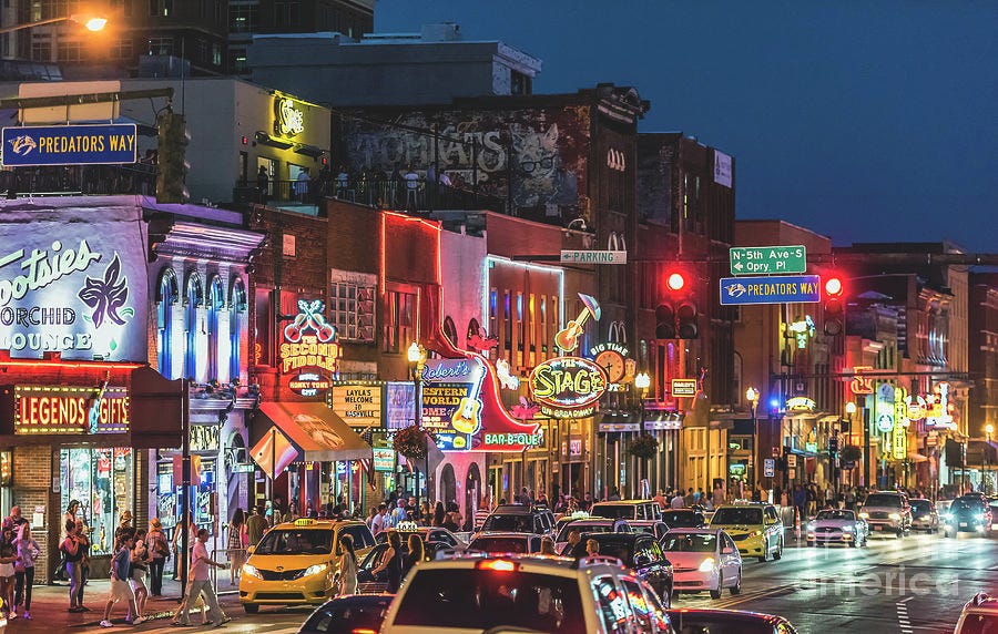 Why Broadway Is The Best Street In Nashville For Country Music Fans