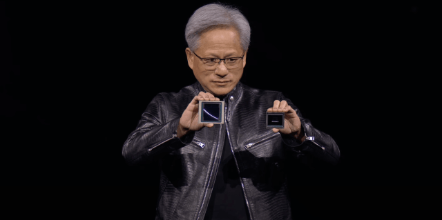 Huang holding a Hopper GPU and a Blackwell GPU